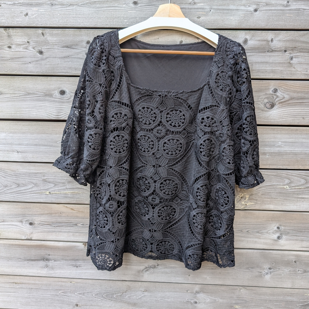 BloomChic Lantern Sleeve Lace Square Neck Blouse 